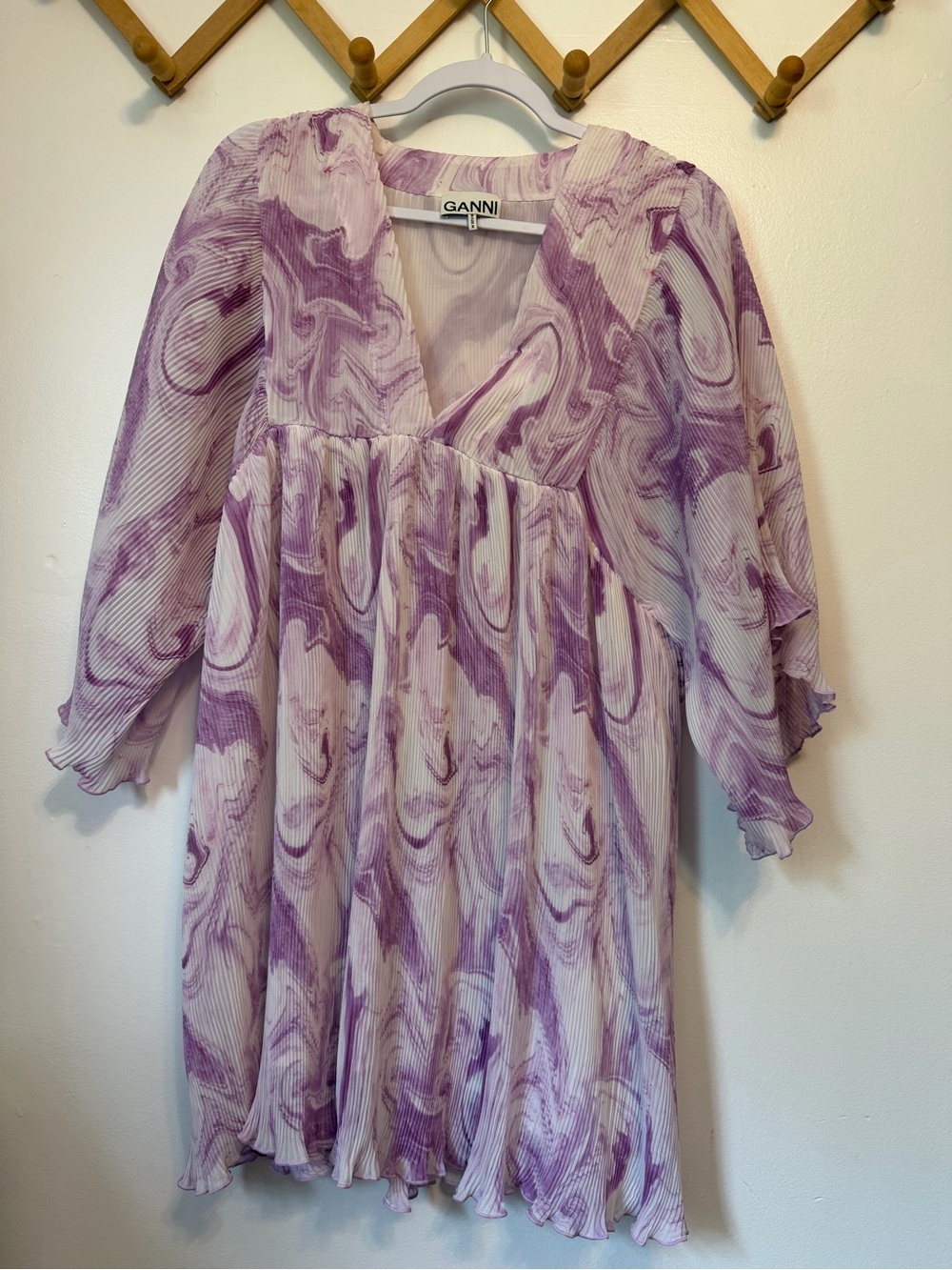 GANNI Women's Pleated Georgette Mini V Neck Dress Oversized Flowy Small‎ Medium